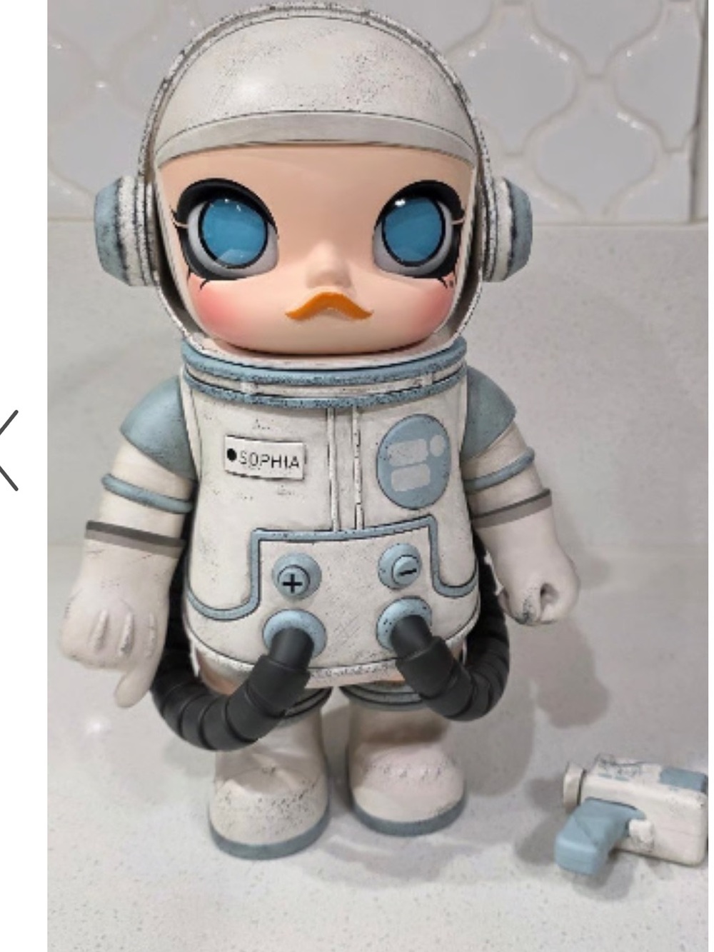 400% Mega Space Molly. “Ashley Wood”Gorgeous! 
Open Box. - Picture 2 of 5